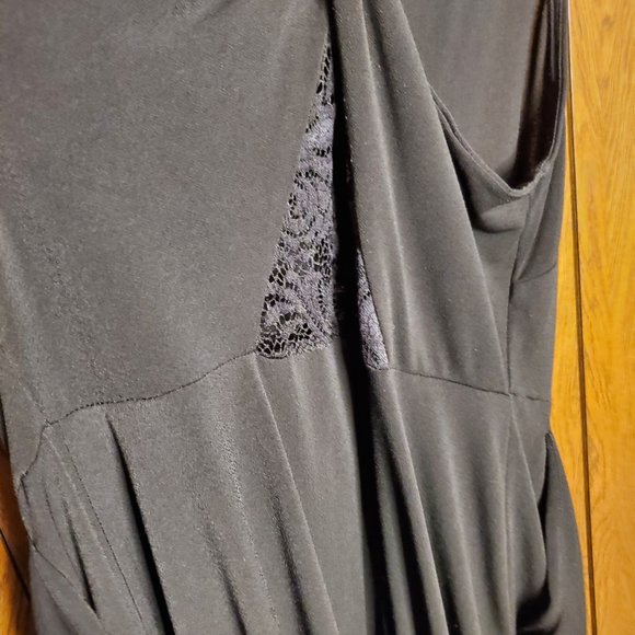 Black Crepe Twist Lace Back Skater Dress - Picture 7 of 8